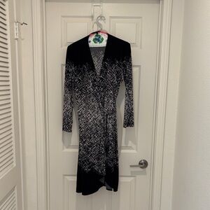 BCBGMaxAzria Black and White Long Sleeve Dress